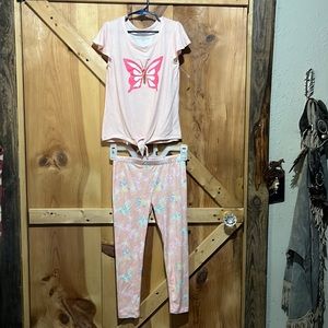Bobbie brooks size small two piece  cap sleeve top and legging butterfly outfit